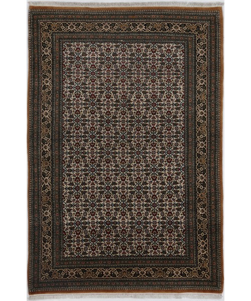 48720 Ghom Persian